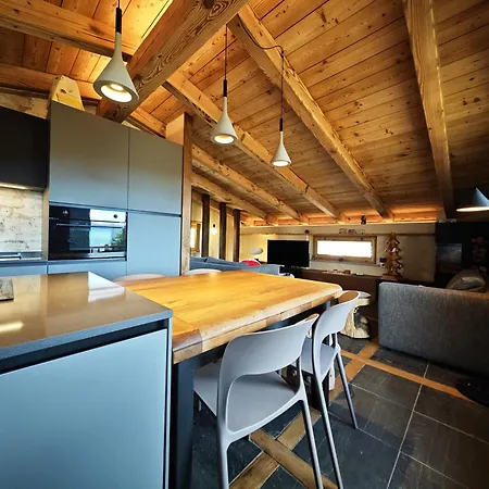 Hostdomus - Sun Апартаменты *